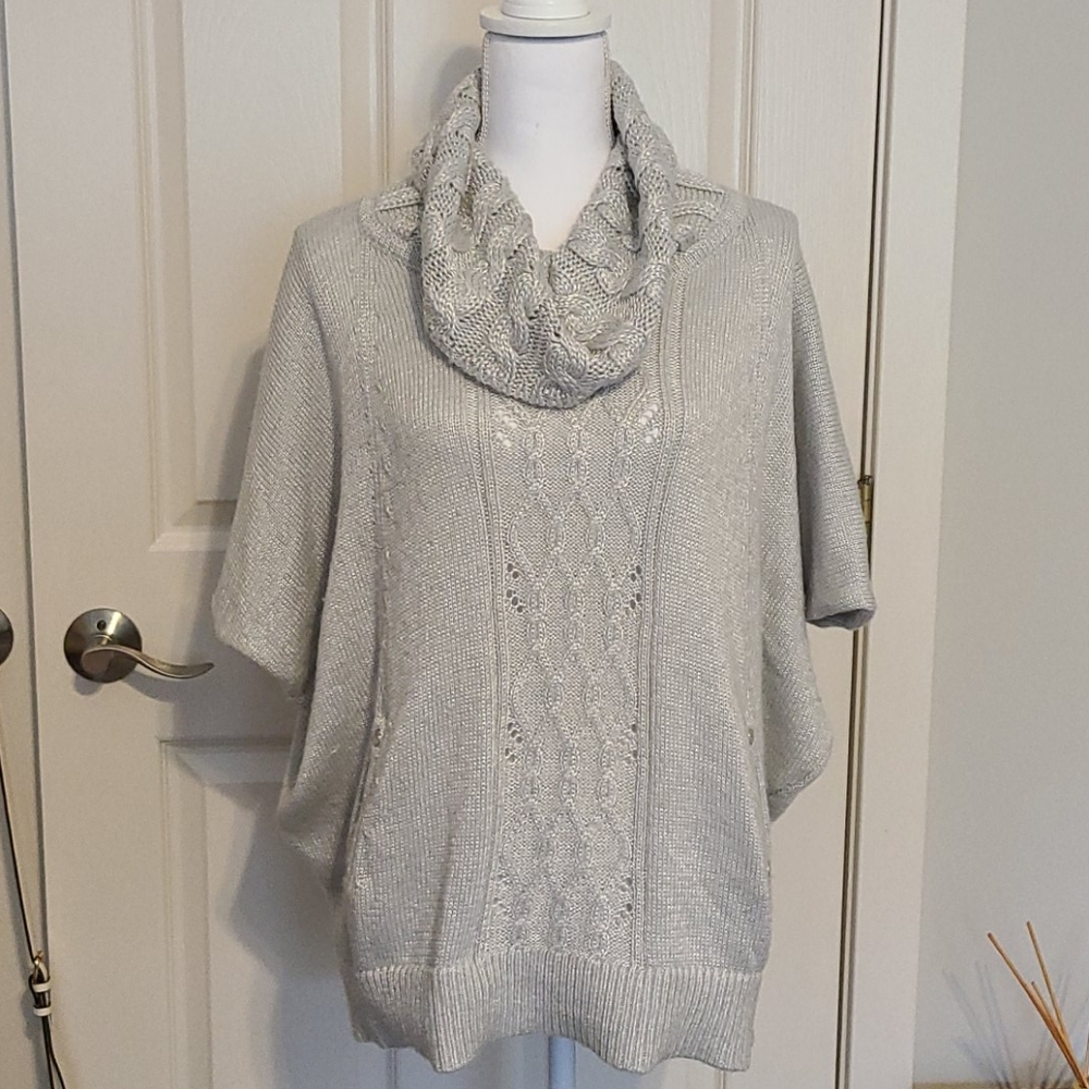 White House Black Market Sweater